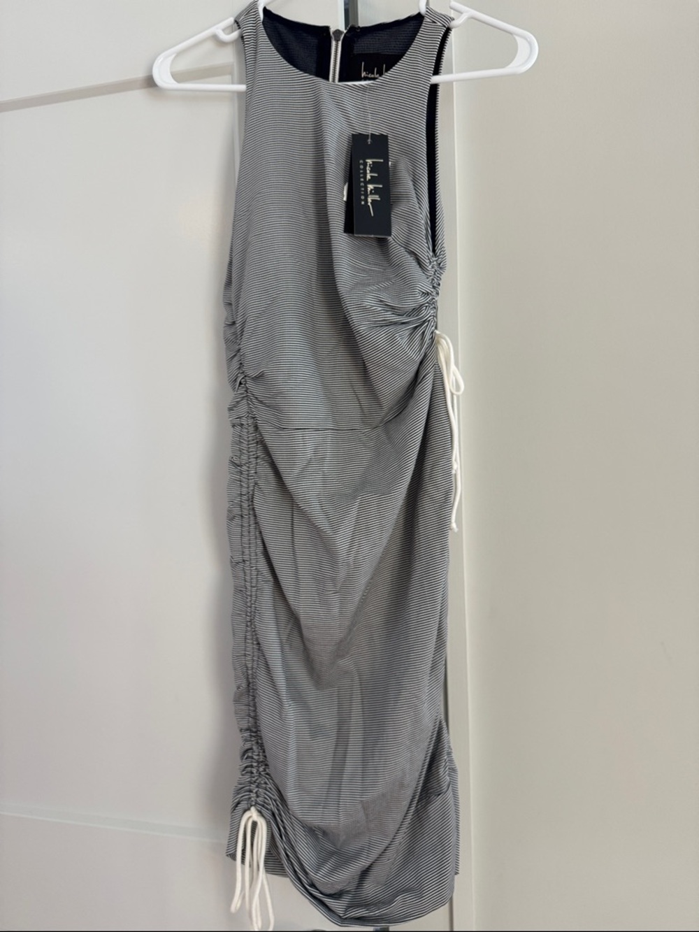 Nicole Miller Navy blue and White Ruched Bodycon Midi Dress NWT